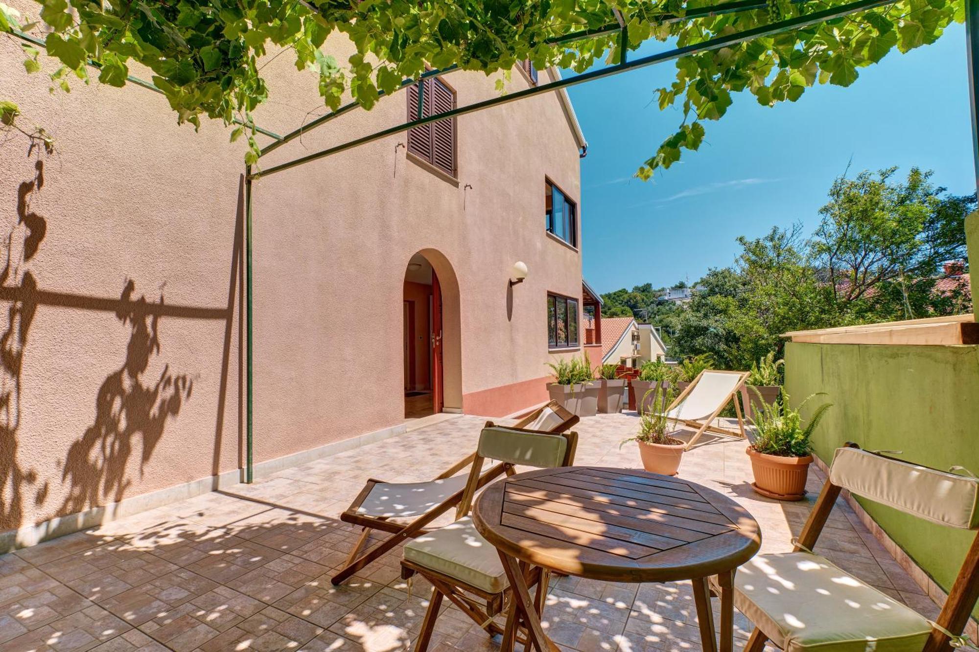 Providenca Accommodation Mali Losinj Exterior photo
